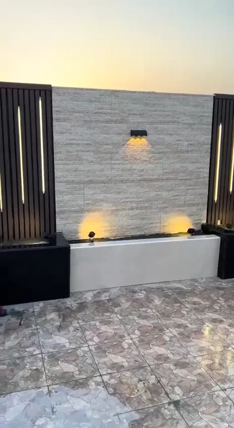 فيديو شلالات من أعمال الحيتان