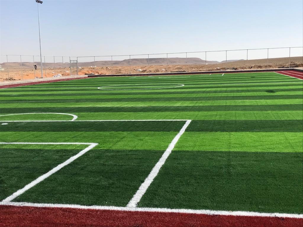 تركيب ملعب كرة قدم نجيل صناعي بالرياض